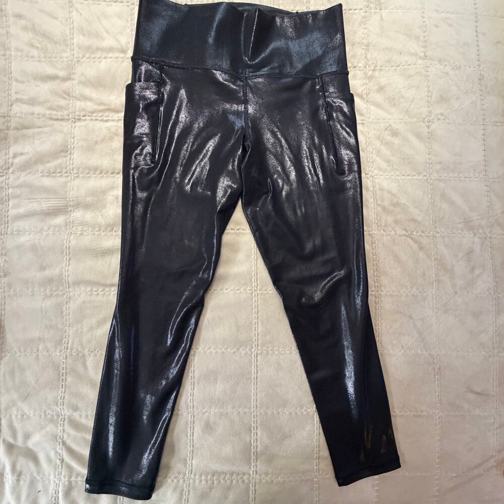 Athleta Salutation Stash Shine Tight Leggings Black Size M High Rise